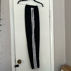 Adidas sweatpants